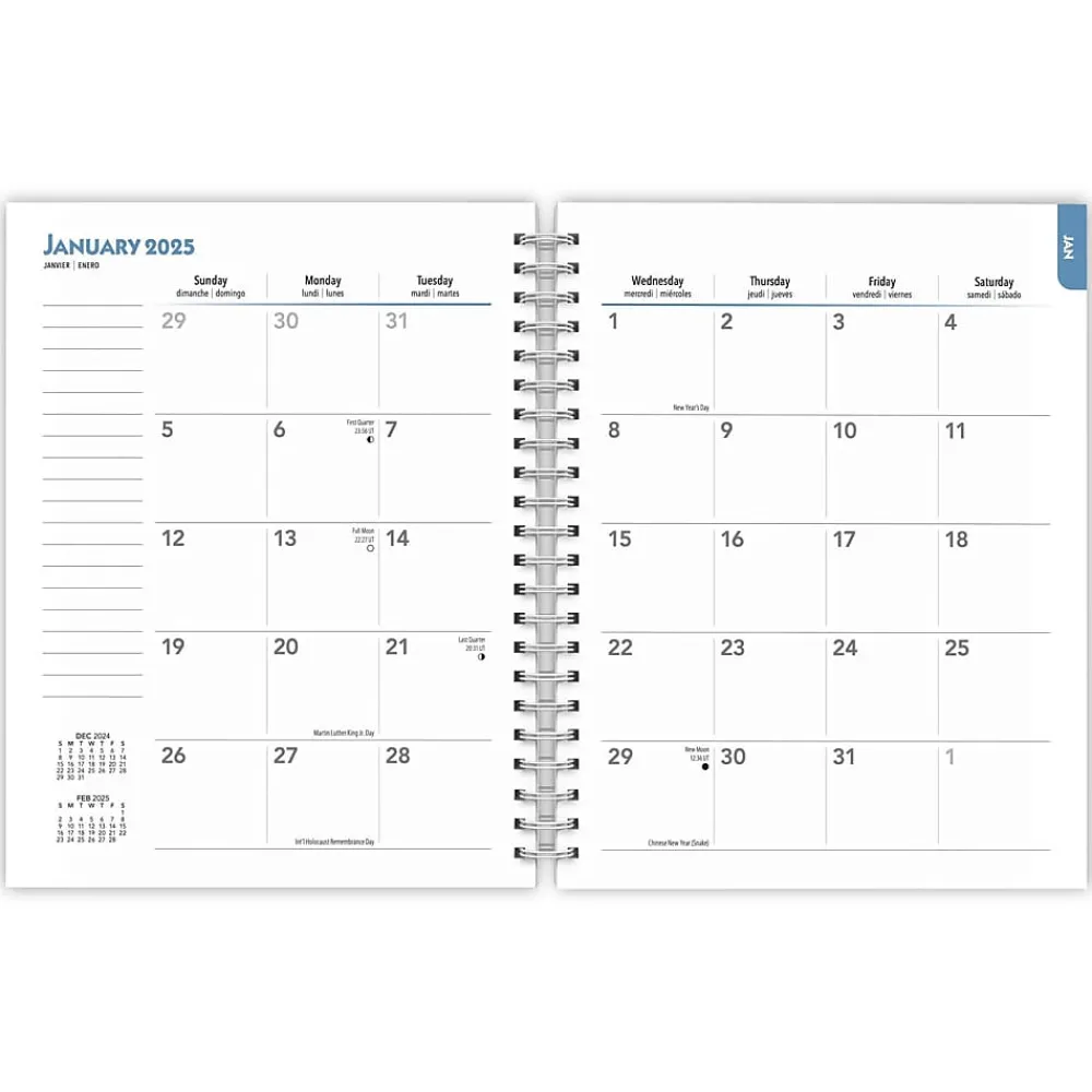 2025 Planners|BrownTrout 2025 Chihuahuas 6" x 7.75" Weekly Engagement Planner, Paper Cover, Multicolored (9781975480622)